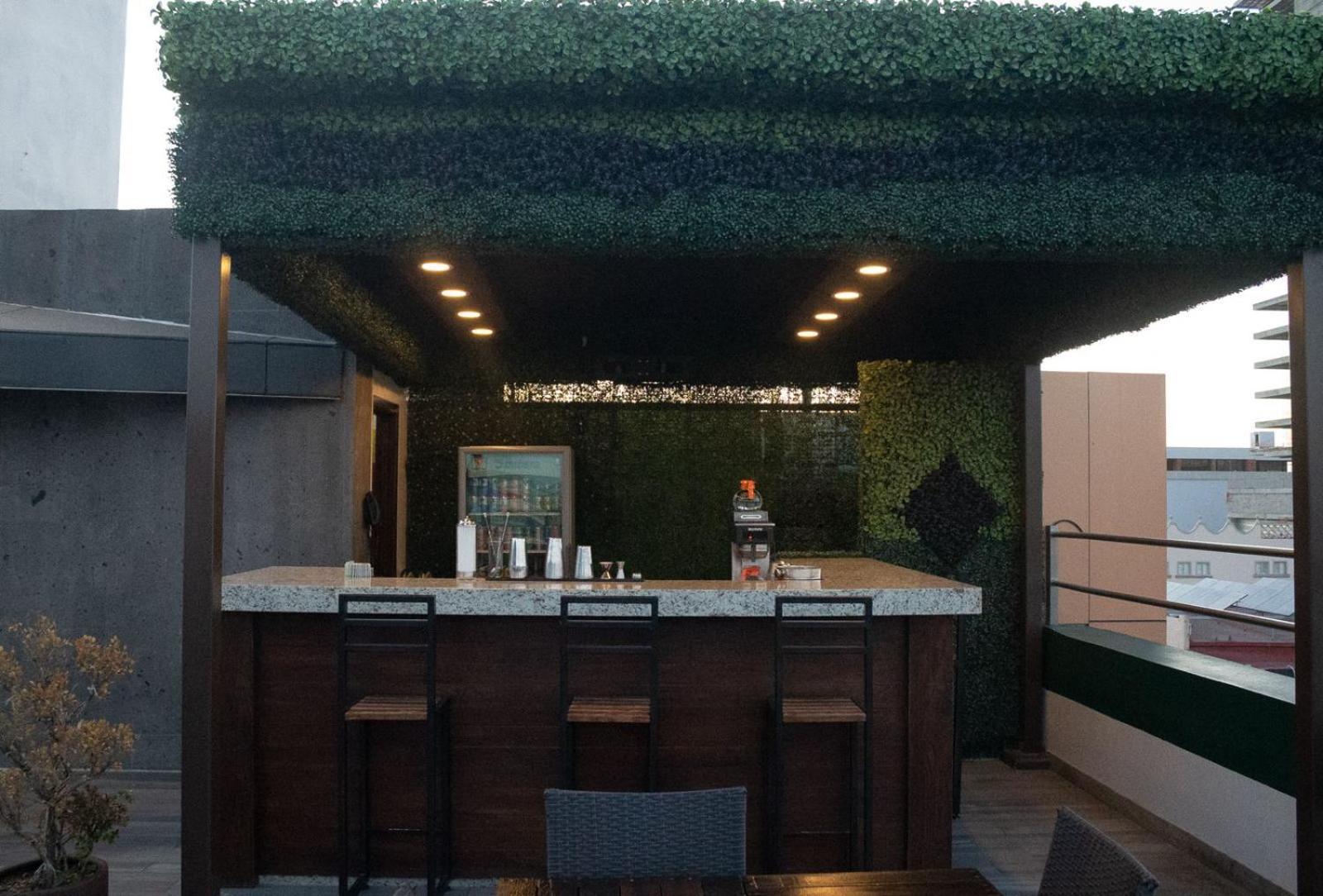 Hotel Grand One Plaza Tijuana Exterior photo